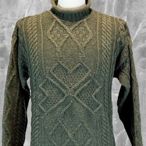 VINTAGE Aran Crafts sweater‎ Ireland merino wool Irish Celtic knot earthy moss